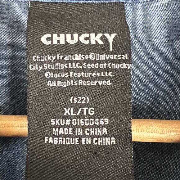 UNIVERSAL STUDIOS x CHUCKY Men's XL Blue Good Guys Childs Play Button Up Shirt - Picture 4 of 8